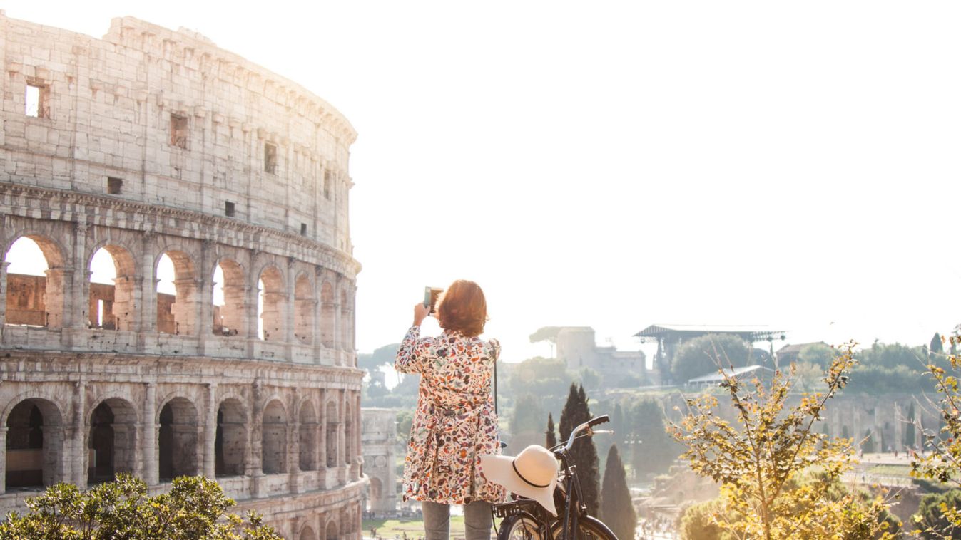 Újjáépítik a római Colosseum arénáját