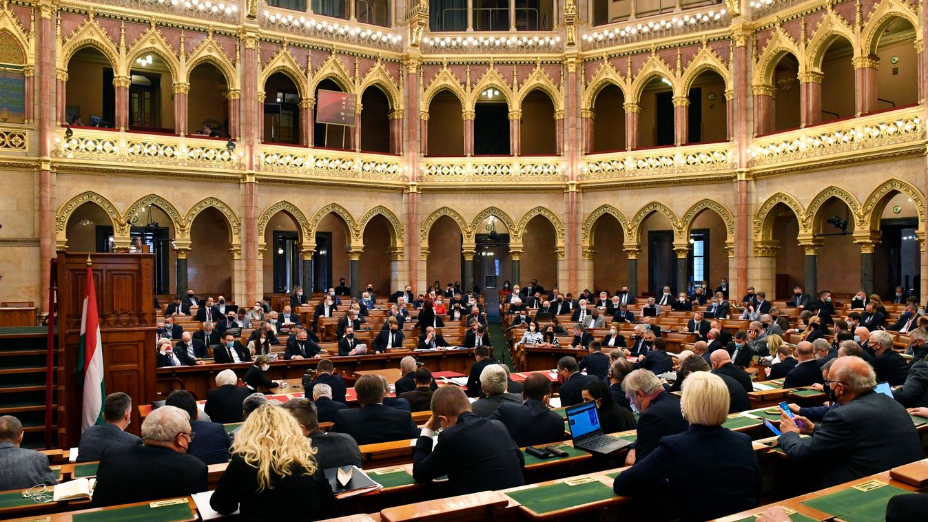 Parlament: Orbán Balázs ízekre szedte Karácsony mozgalmának alapvetését
