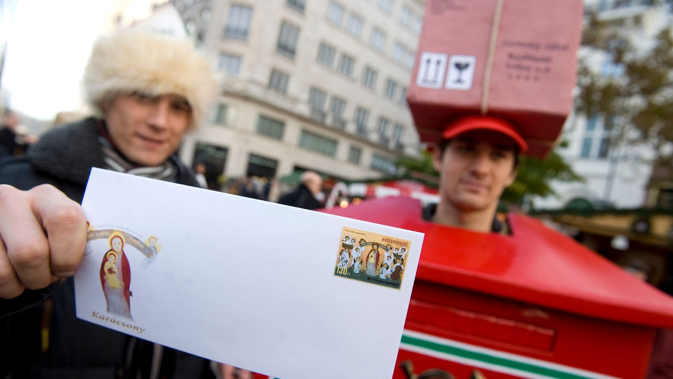 Üresen konganak a postaládák