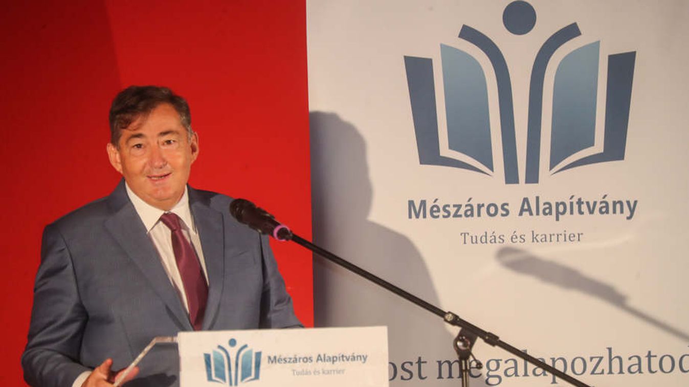 Tehetséges fiatalokat támogat a Mészáros Alapítvány