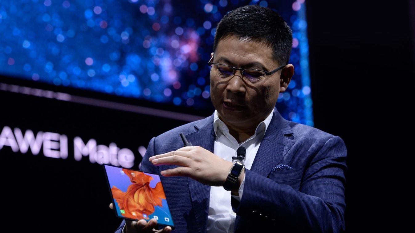 Díjeső hullott a Huawei készülékeire az idei MWC-n