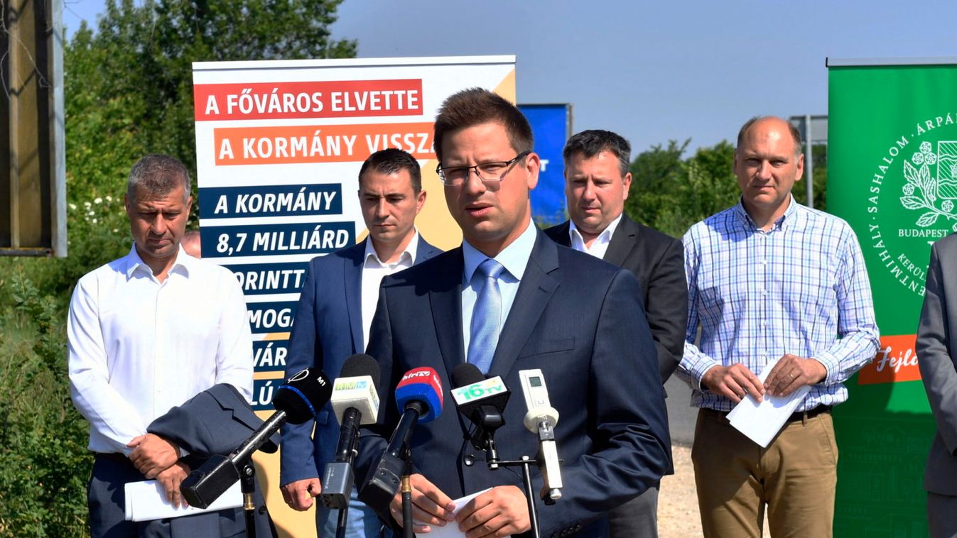 Gulyás: 8,7 milliárd forintot biztosít a kormány fővárosi utak felújítására