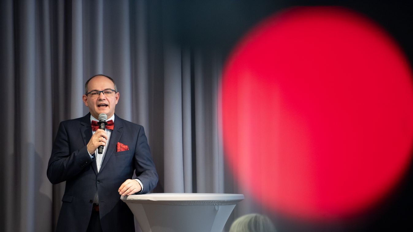 Eredetinek nyilvánították a negyven év után előkerült gothai festményeket