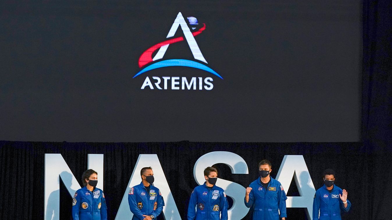 Őket küldi a Holdra 2024-ben a NASA (videó)