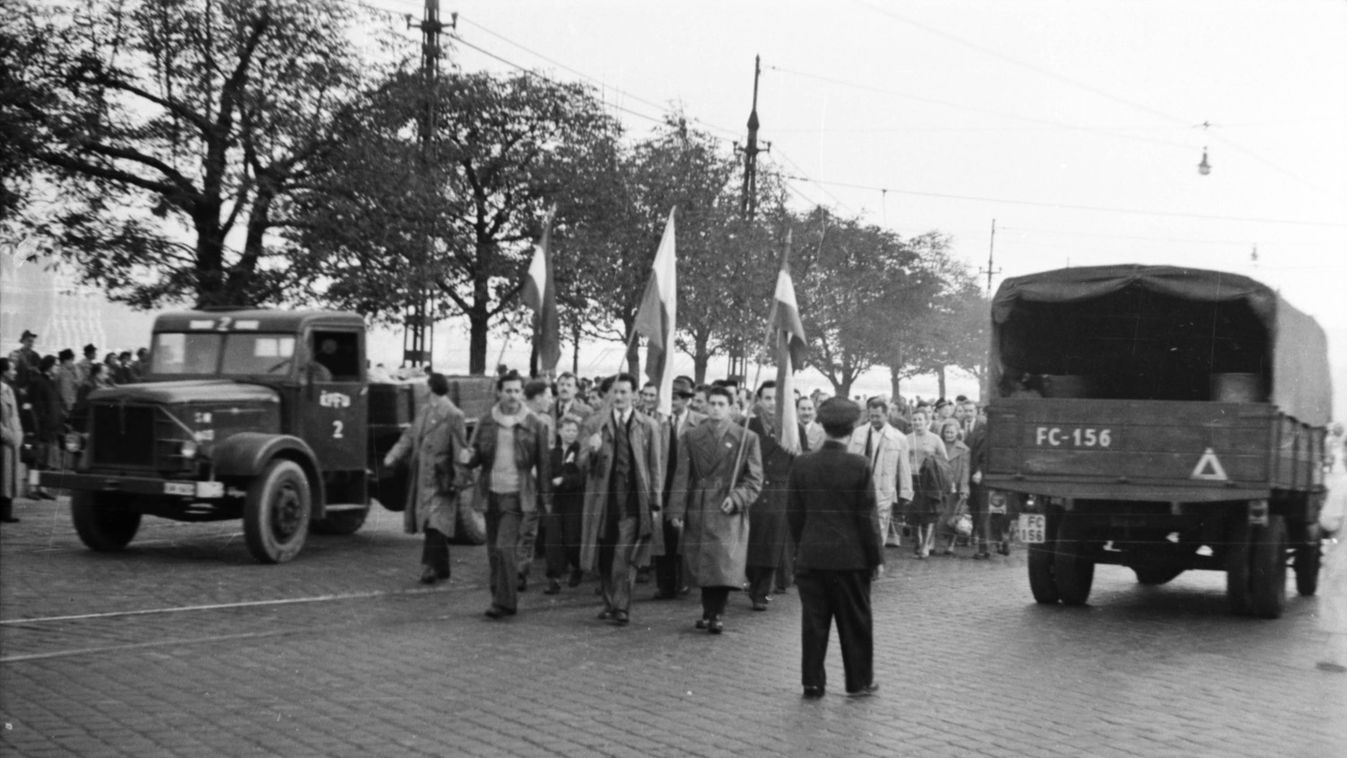 Az 1956-os forradalom és szabadságharcra emlékezünk