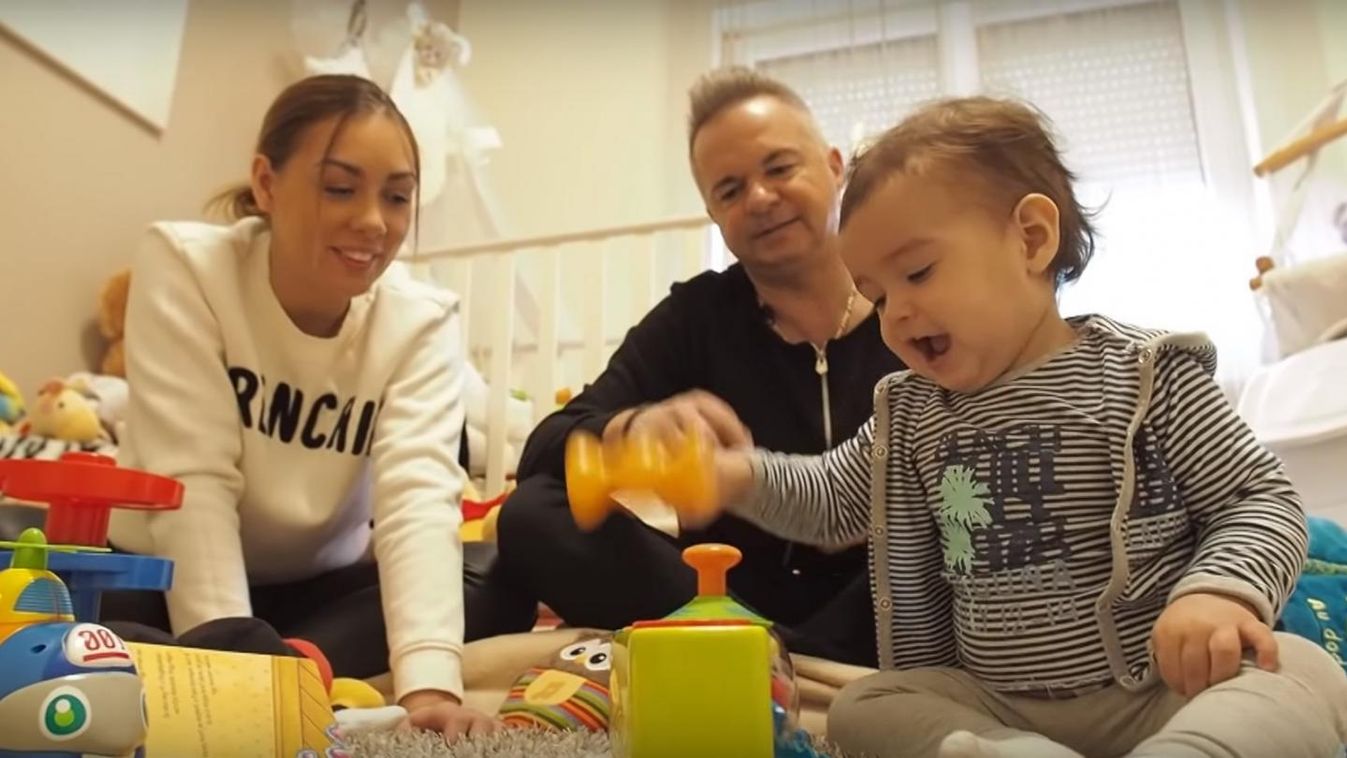 Példakép szeretne lenni gyermekei számára Cooky (videó)