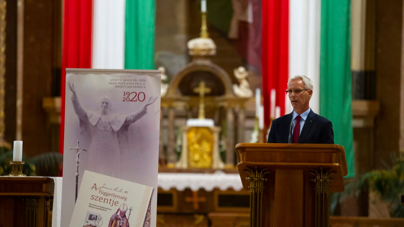 Soltész Miklós: Szent II. János Pál a szeretet és a szabadság szentje