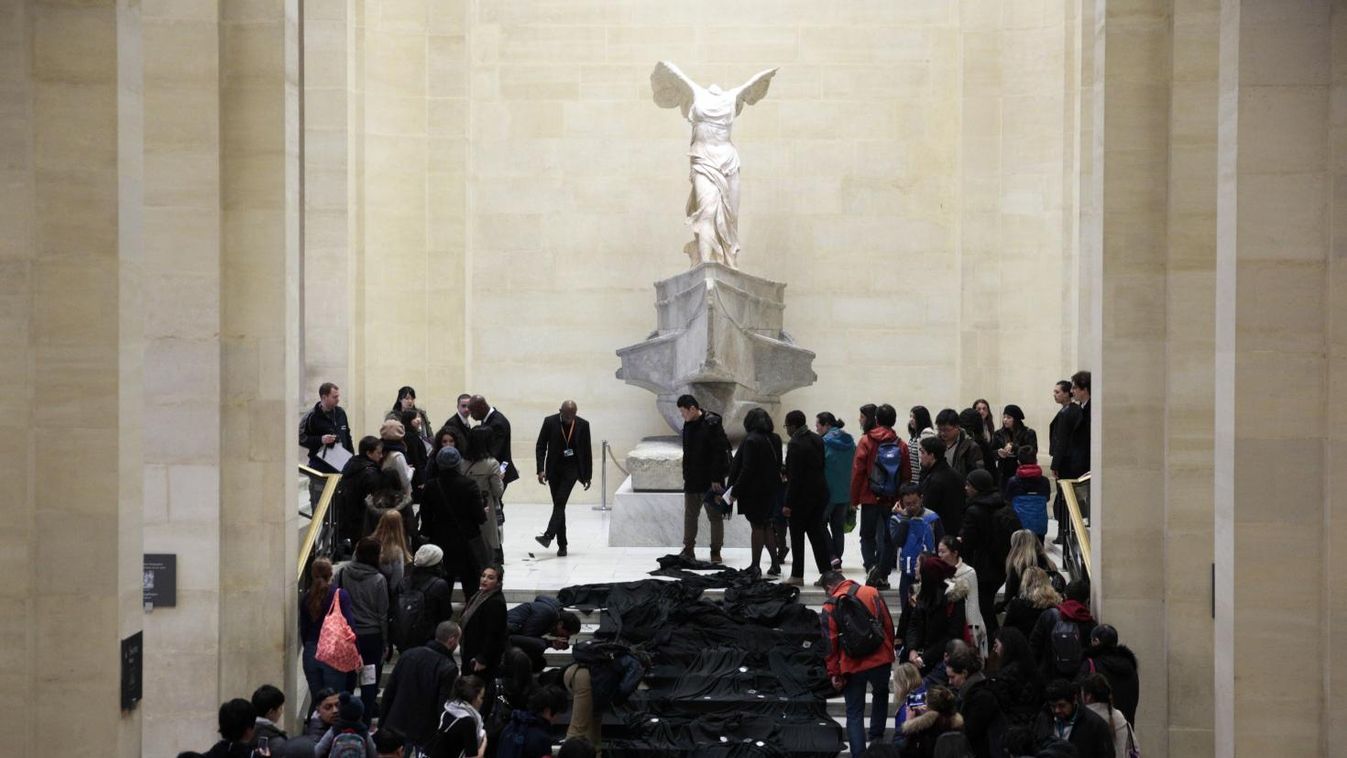 Saját illatot kapnak a párizsi Louvre alkotásai