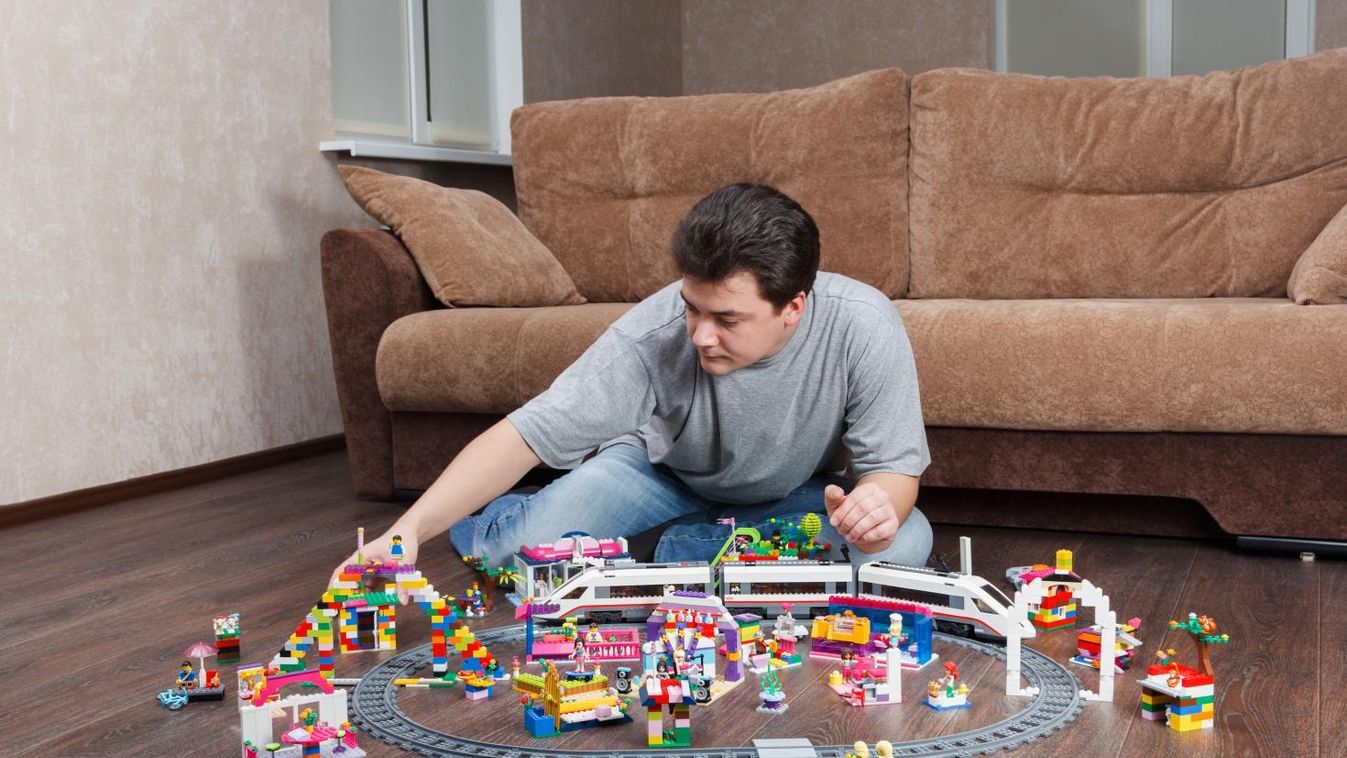 Stresszes felnőtteknek szánja új termékét a Lego