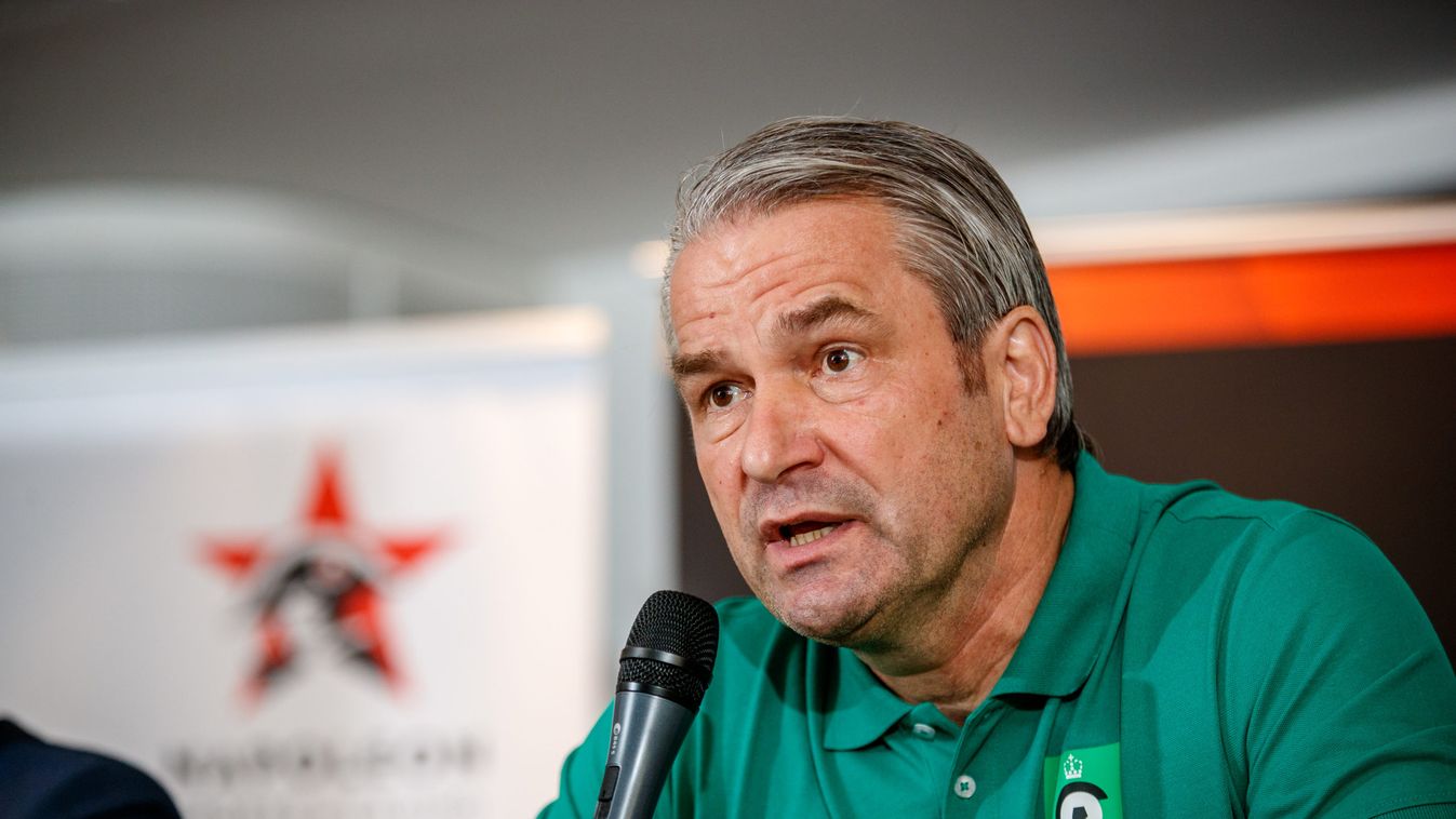 Bernd Storck távozik belga csapatától