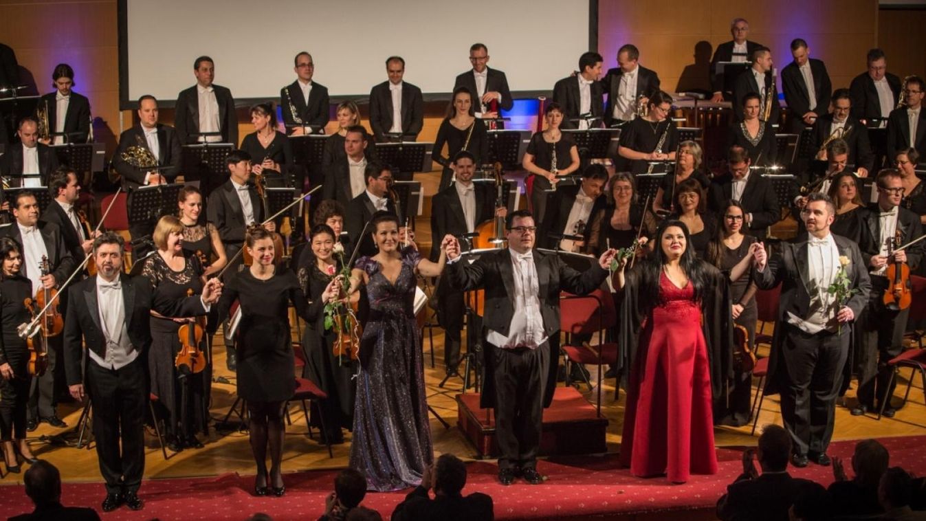 Tíz vidéki városba viszi el Puccinit az Operaház társulata