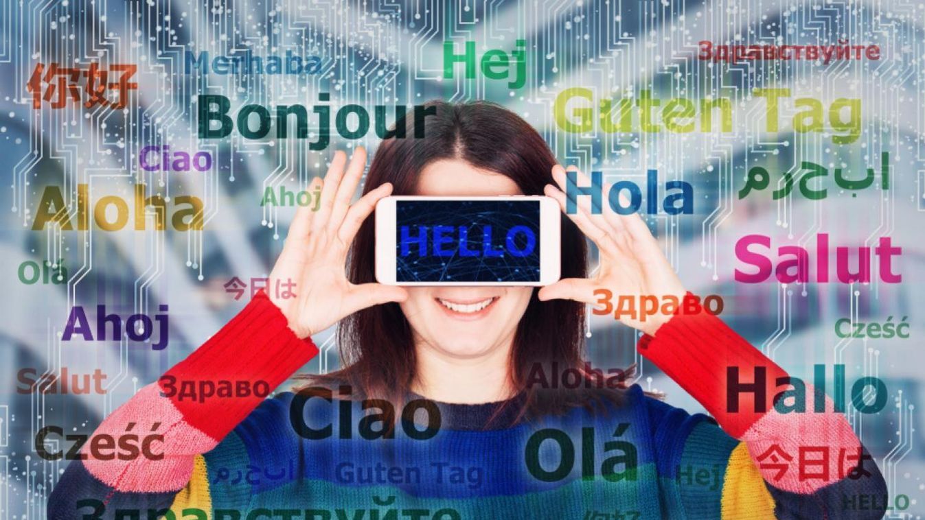 A mobilos Google Fordító új funkcióval, magyarul is segít