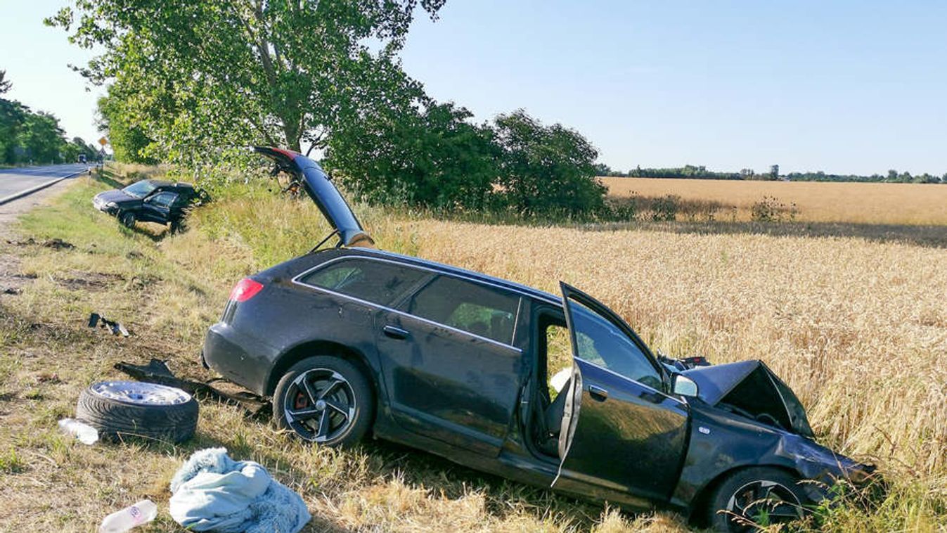 Mentőhelikopter szállította Szombathelyre a sárvári tömegbaleset egyik sérültjét