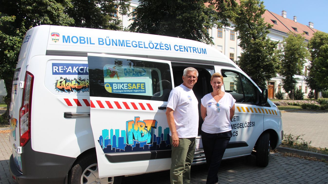 Mobil bűnmegelőzési centrum járja a megyét