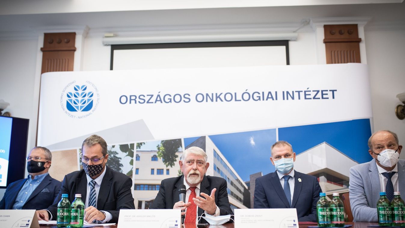 Robotsebészeti eszközzel műthetnek az onkológiai klinikán és a dél-pesti kórházban