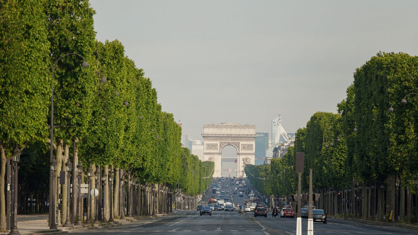 Különleges kertet varázsolnak a Champs-Élysées-ből