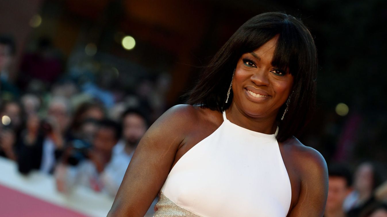 Viola Davis alakítja Michelle Obamát