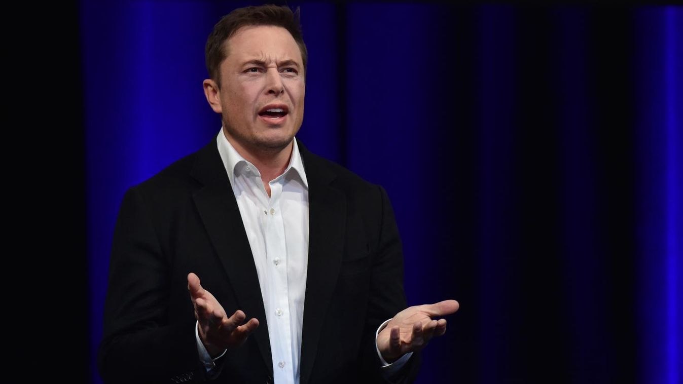 Csalással vádolják Elon Muskot