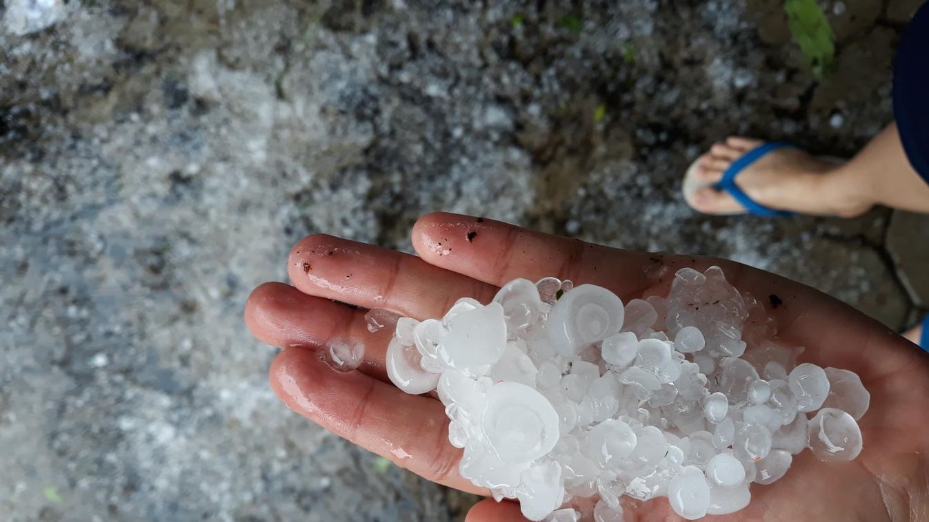 Érkezik a zuhi: elsőfokú figyelmeztetést adtak ki a meteorológusok