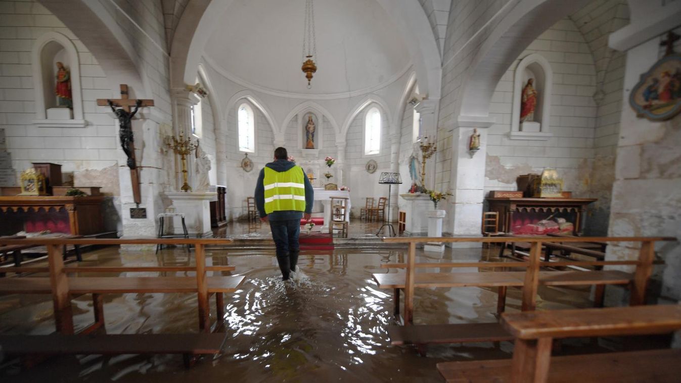 A tengerszint-emelkedés miatt több száz templomot önthet el a víz