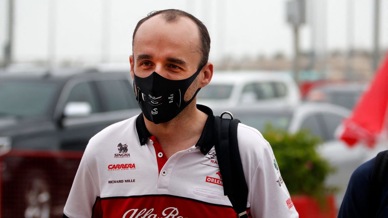Kubica versenyez a koronavírusos Raikkönen helyett