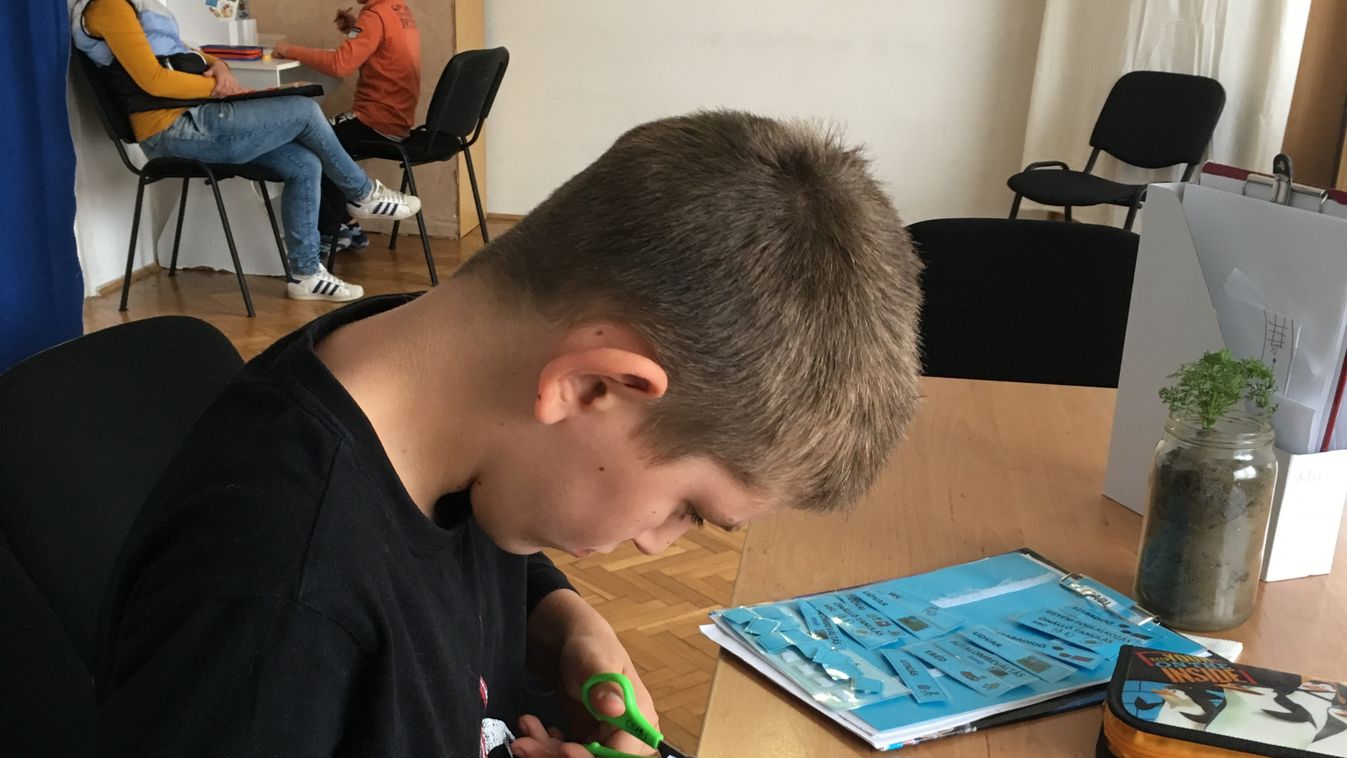 Összefogtak a vértesszőlősiek az autistákért