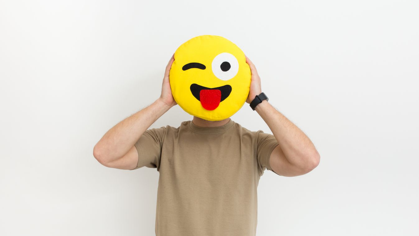 Office és emoji gombok kerültek a Microsoft klaviatúráira