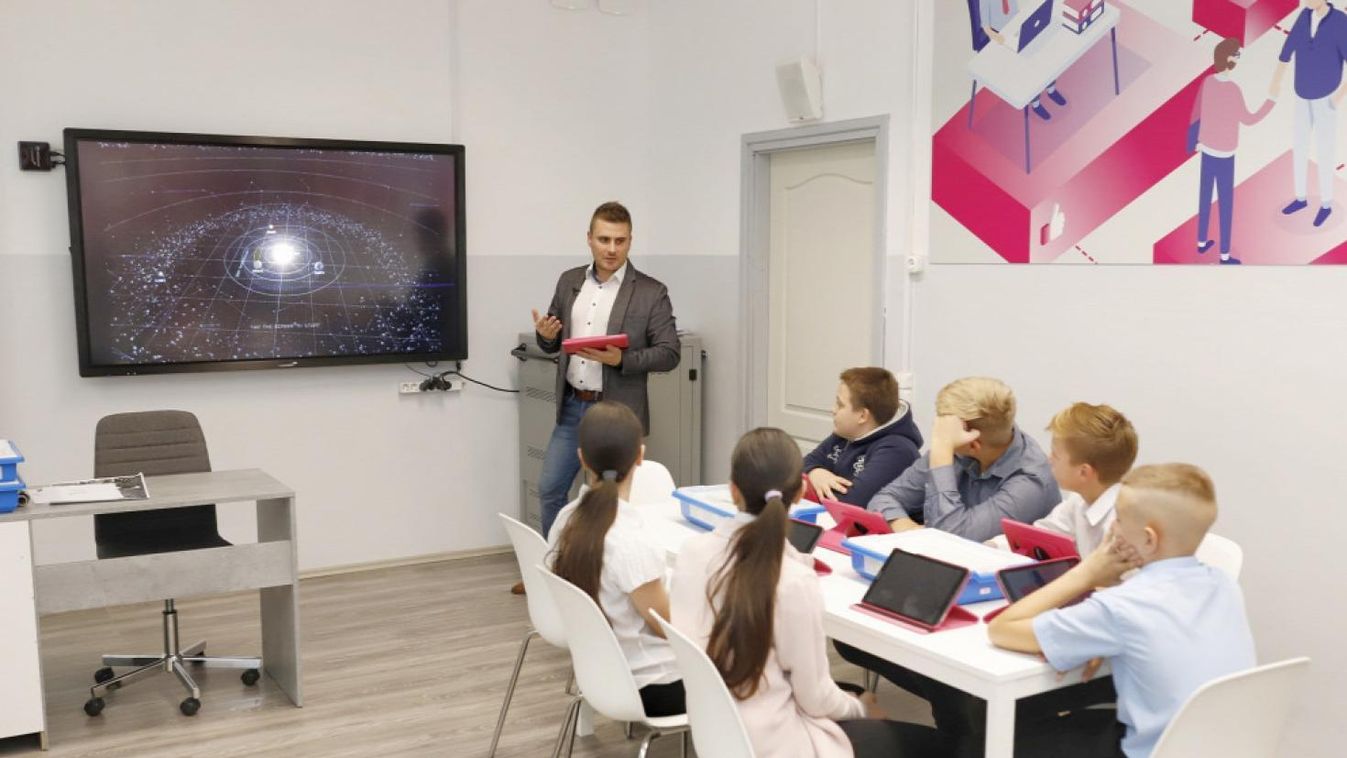 Digitális mintatanteremben tanulhatnak a diákok