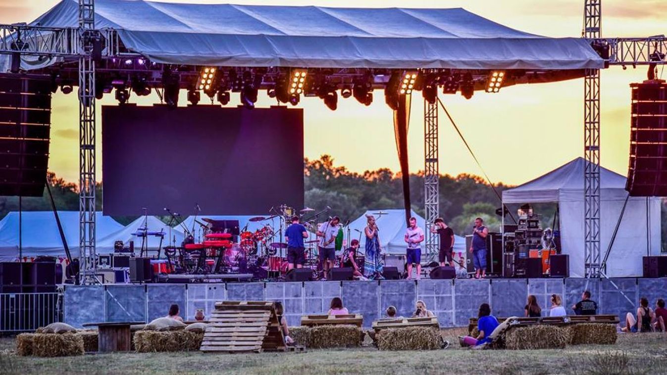 Woodstock-feszt a magyar ugaron