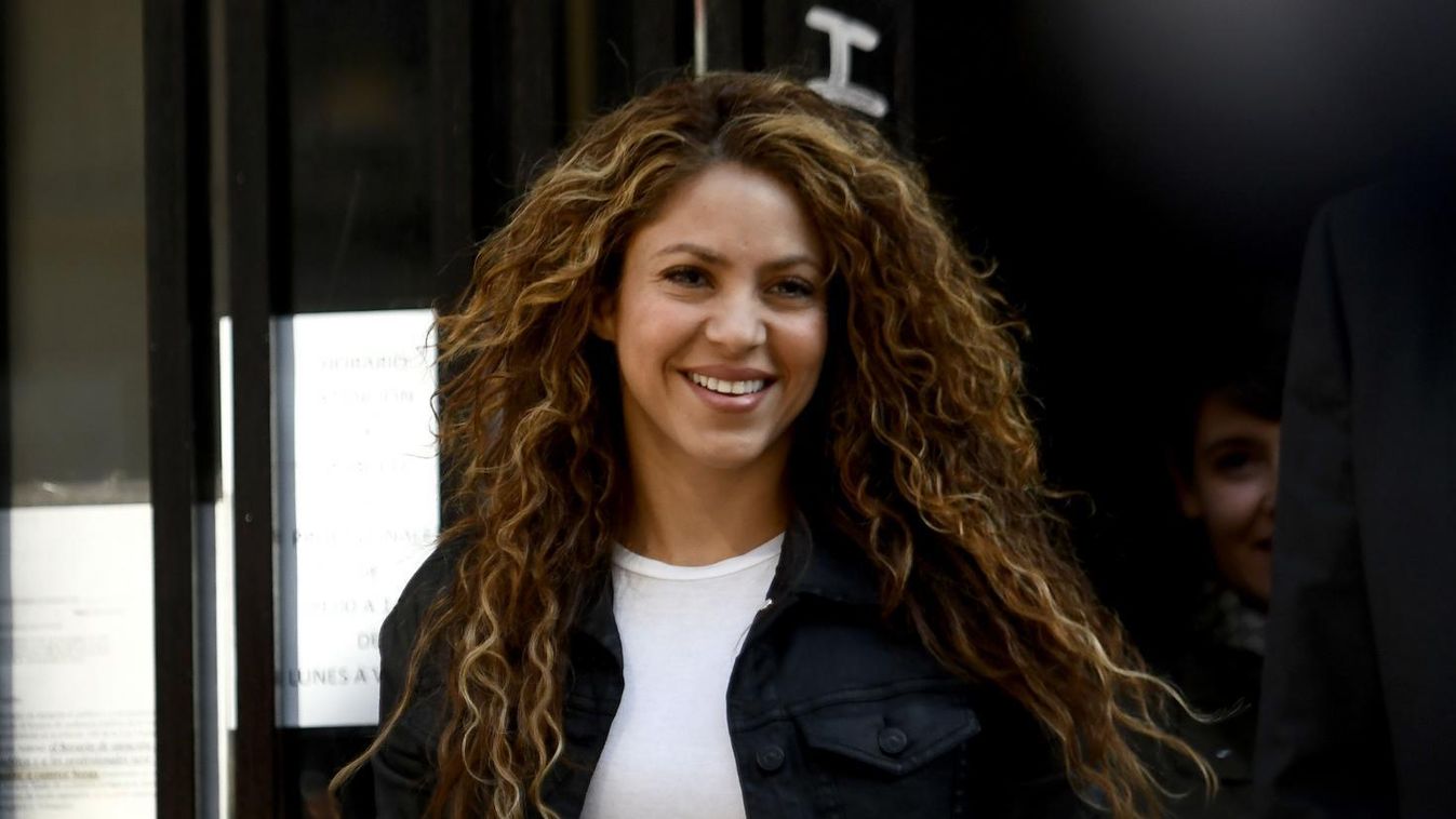 Dalra fakadt a bíróságon Shakira