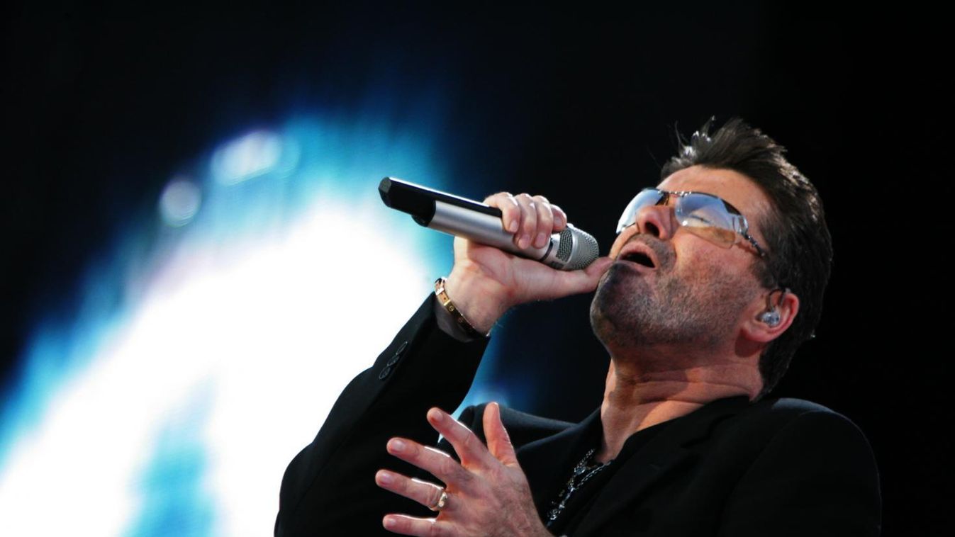 Újra a slágerlista élén van George Michael