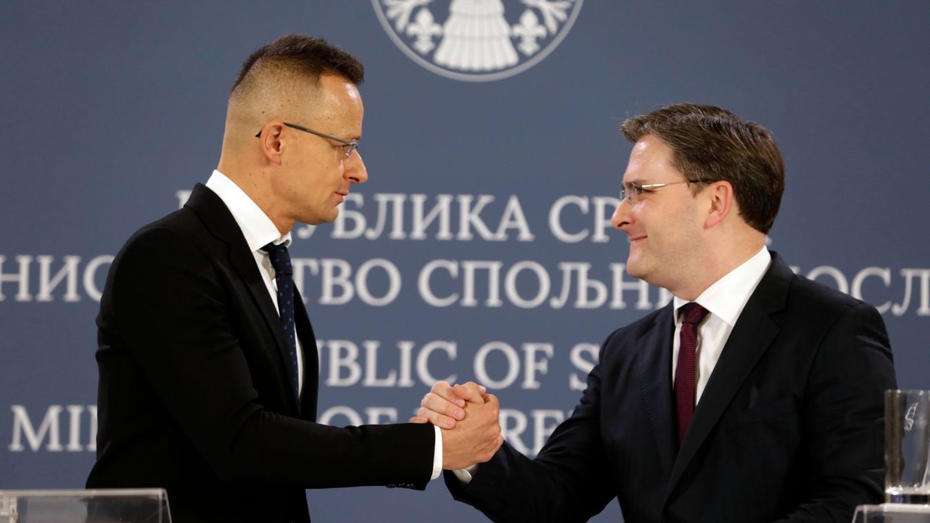 Szijjártó Péter: a két történelmi győzelem jó hír minden magyarnak és minden szerbnek