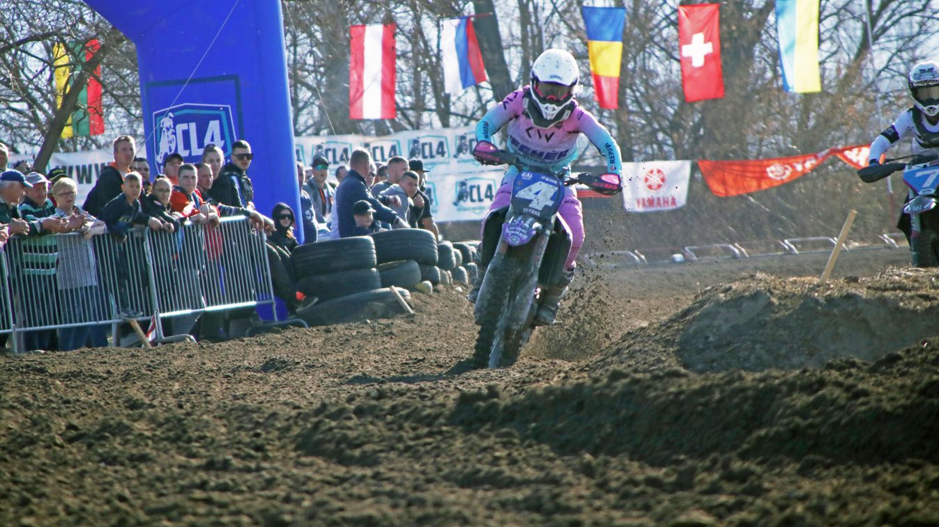Gál Lili megállíthatatlan: ismét győzött az esztergomi motocrossos lány