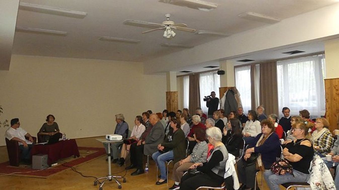 Tízéves lett a zenei sorozat