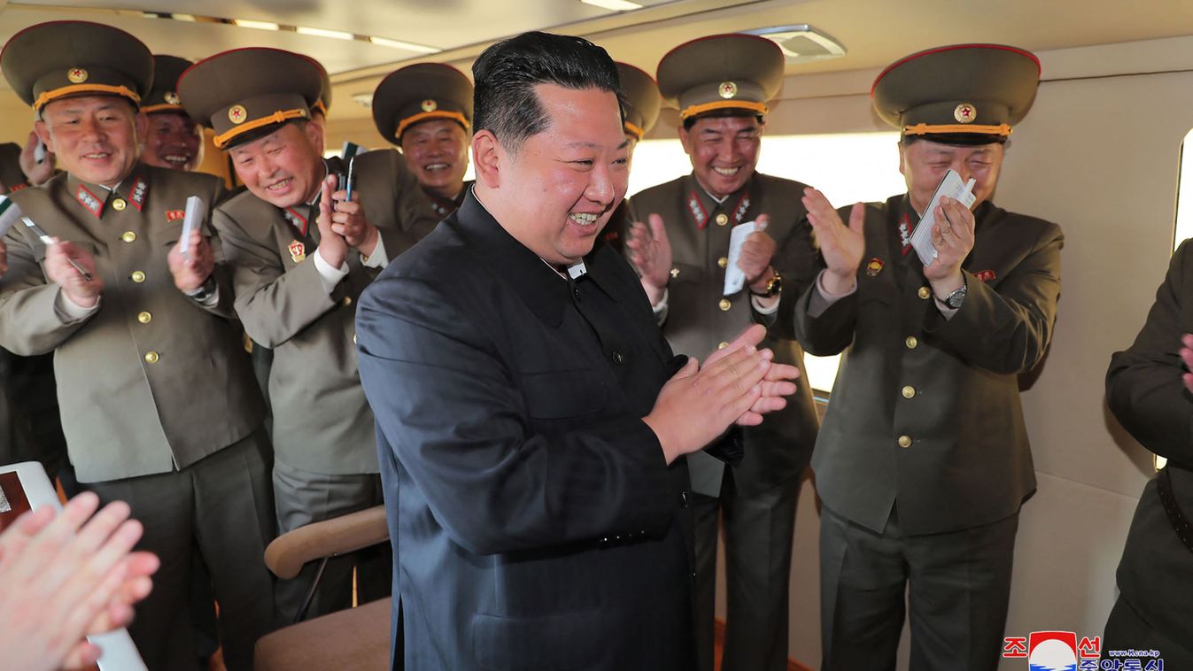 Az EU kiterjesztette az Észak-Koreával szembeni szankcióit