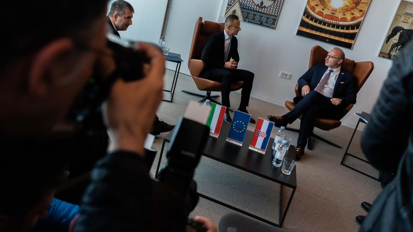 Szijjártó: nem kérdés, hogy a gázért úgy kell fizetni, hogy az megérkezzen (videó)