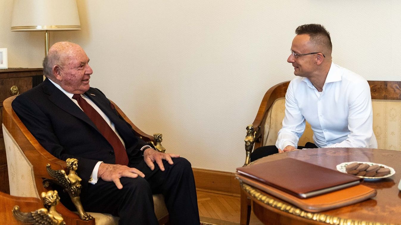 Szijjártó Péter: David Cornstein továbbra is Magyarország jó barátja