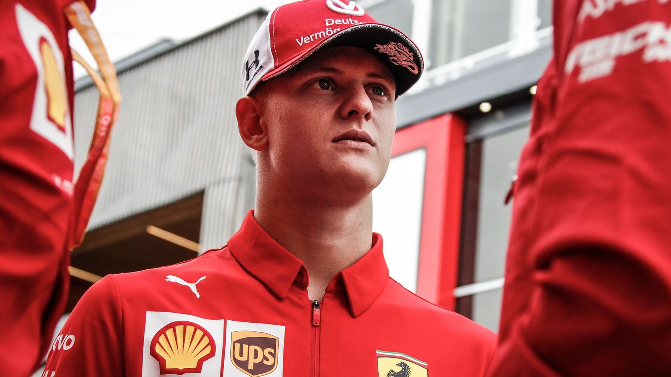 Mick Schumacher balesete után készen áll a futamra