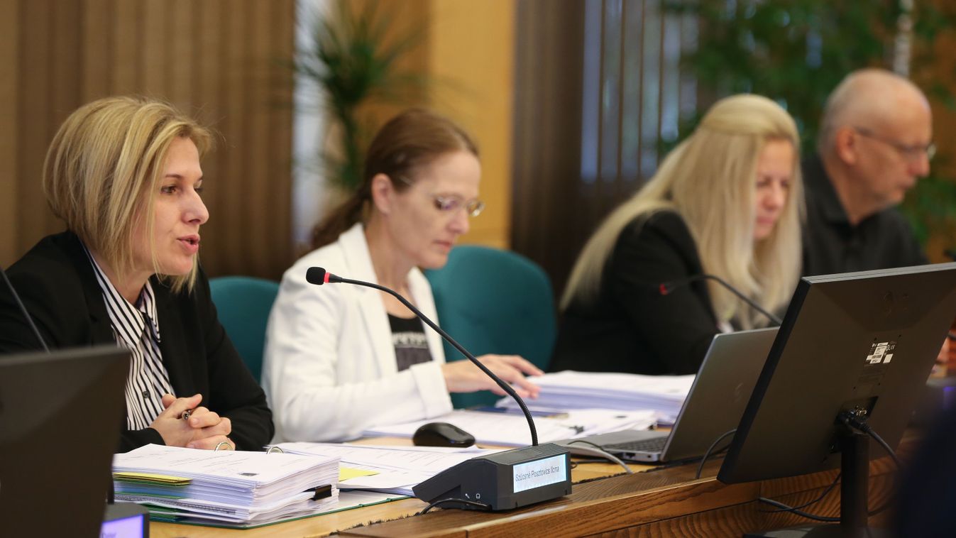 Távozott Tatabánya jegyzője, már a csütörtöki közgyűlésen sem volt ott