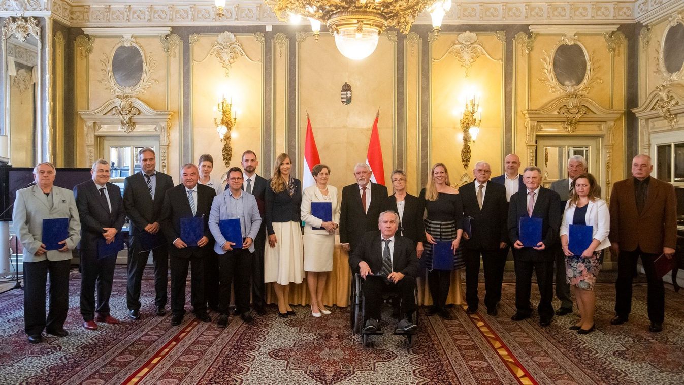 Kásler Miklós: az élsport példát mutat mindenki számára