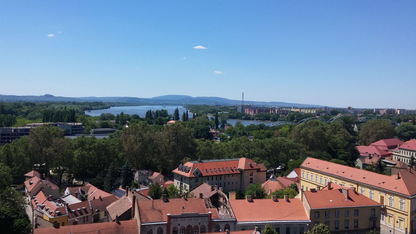Zöld parkoló épül a Prímás-szigeten