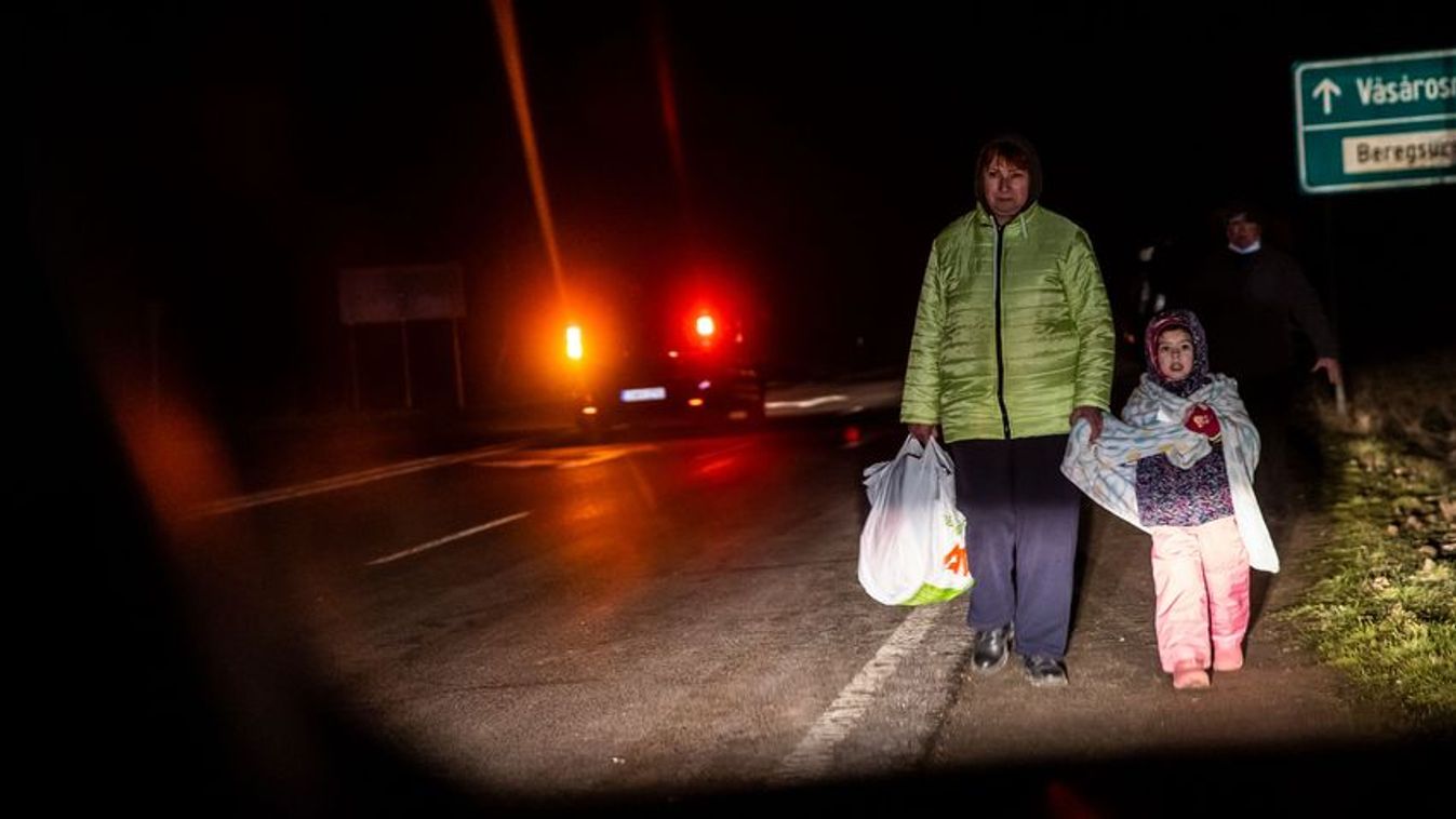 A határ két oldalán