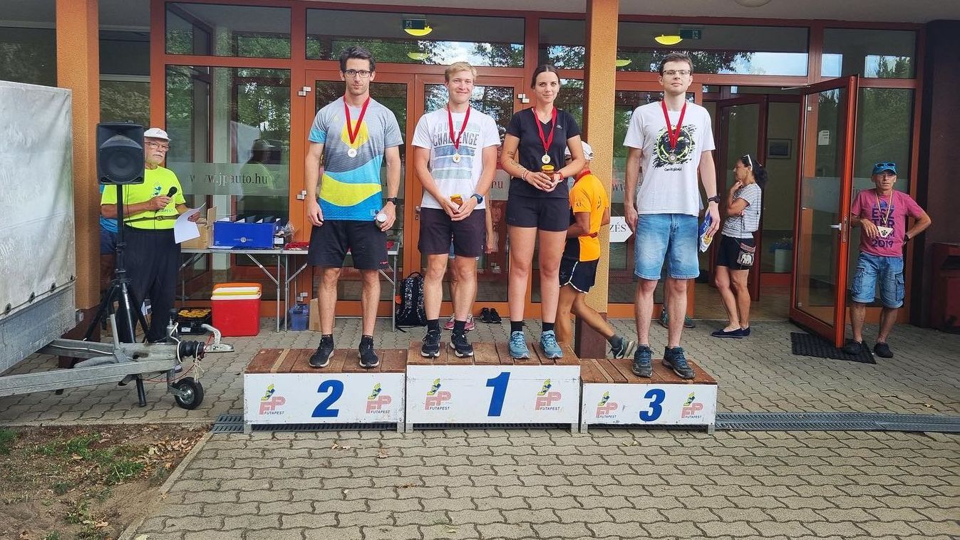 Maratonról álmodik a homokos terepen is brillírozó dorogi futó lány