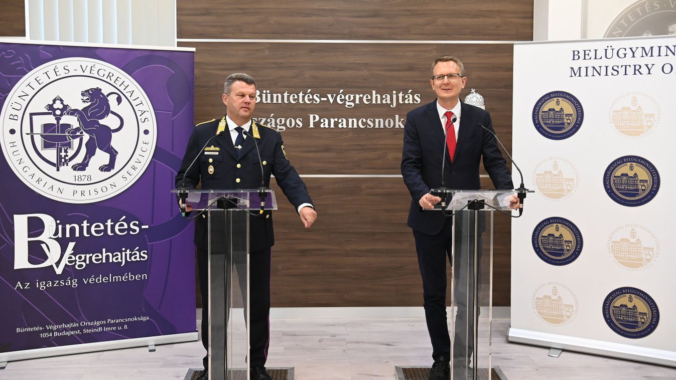 Rétvári: már több mint tíz százaléka a fogvatartottaknak embercsempész