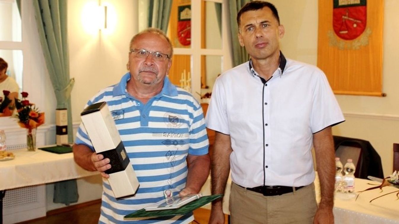 Tudta nélkül jelölték a kisbéri mentőállomás vezetőjét a díjra
