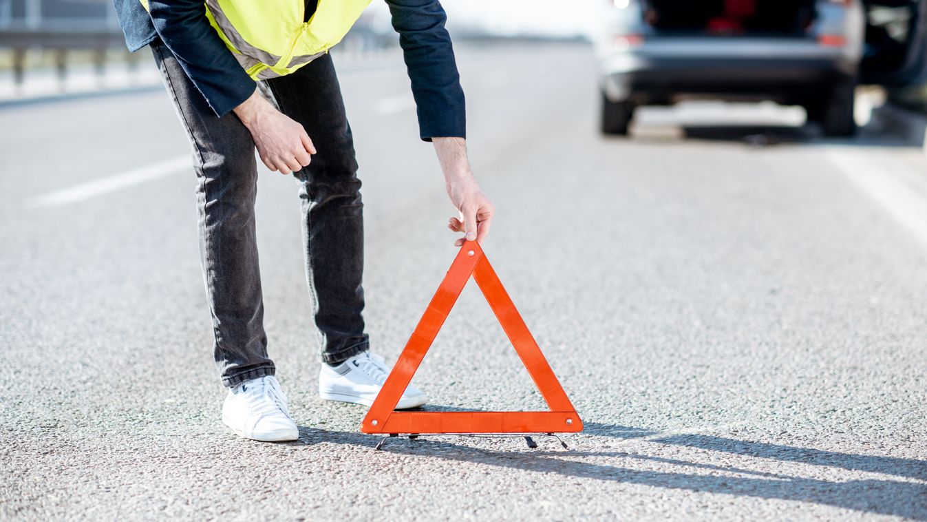 Hatalmas tömegbaleset volt az M5-ösön, hét autó karambolozott