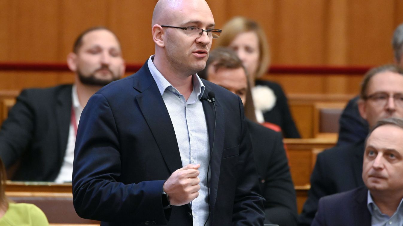 Korábban ellenezte, ma népszavazást tartana az uniós tagság mellett a Jobbik