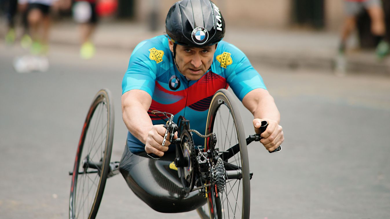 Zanardi tűzeset miatt ismét kórházba került