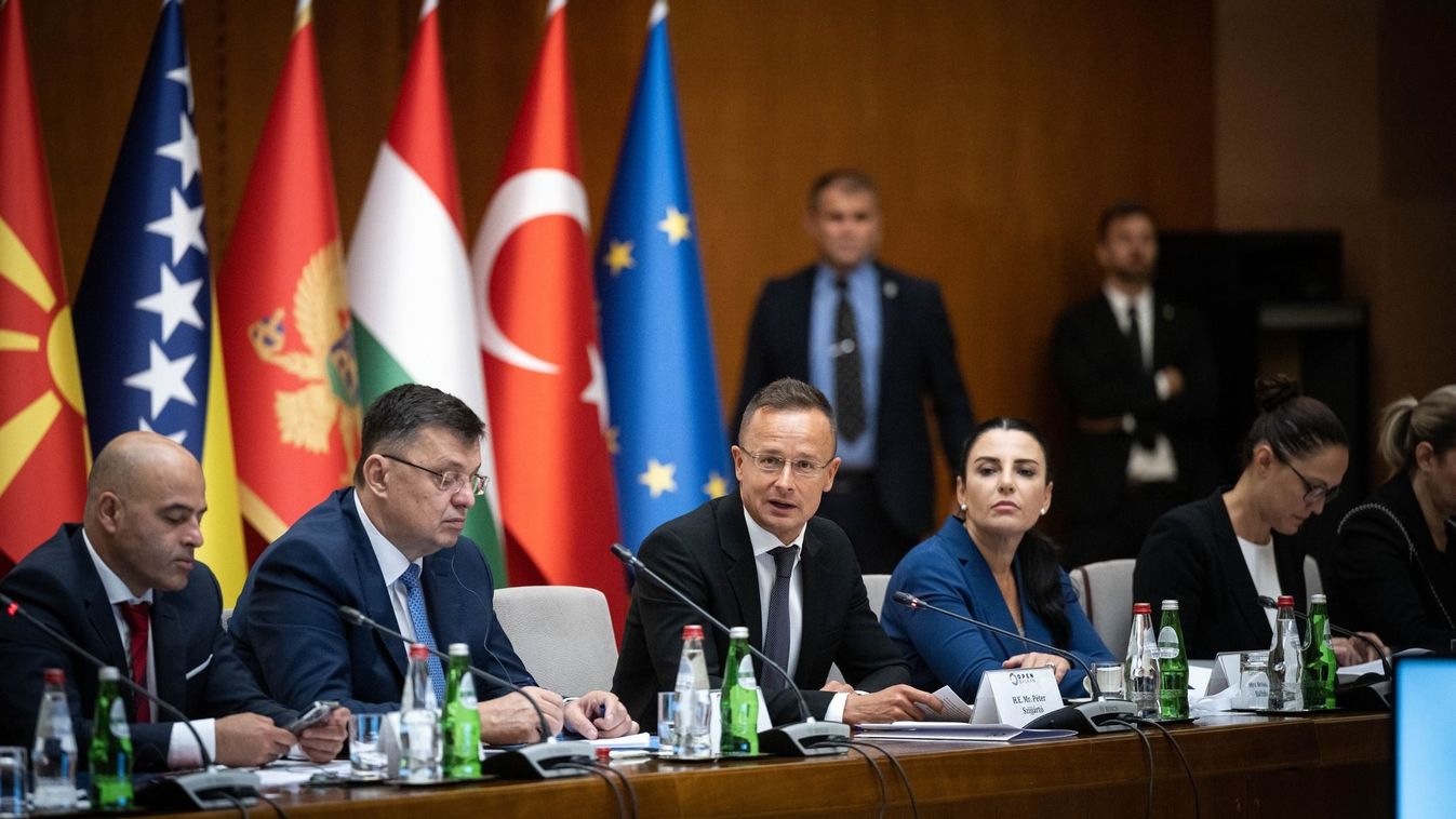 Szijjártó: a nyugat-balkáni országok uniós integrációja hozzájárulna Európa biztonságához (videó)