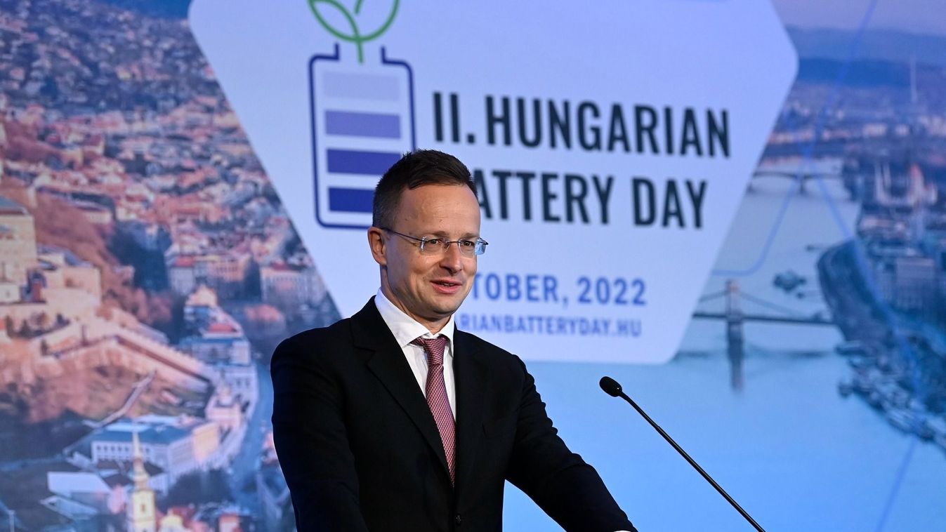 Szijjártó: el kell kerülni az európai–kínai gazdasági együttműködés sérülését (videó)
